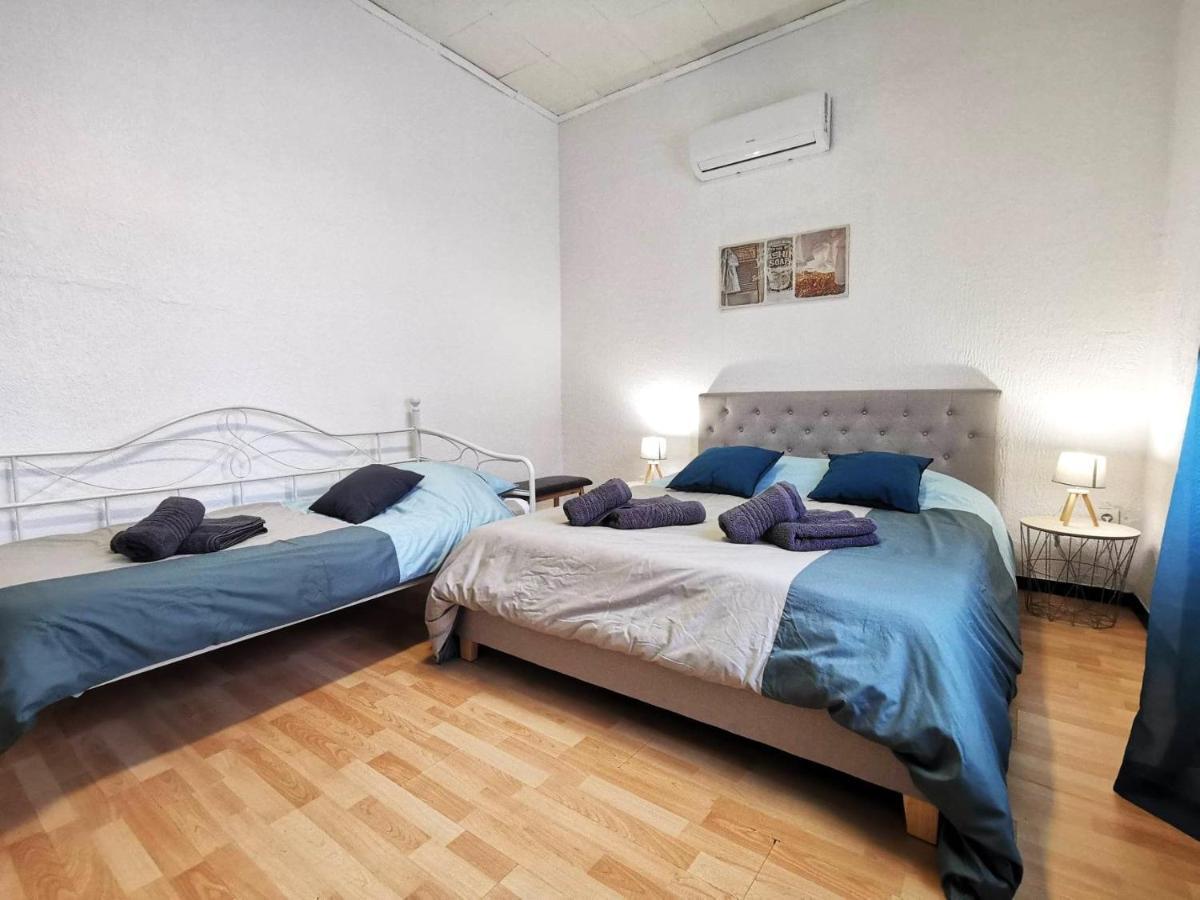 L'Hypercentre - Clim - Terrasse - Wifi Apartment Мирамас Екстериор снимка