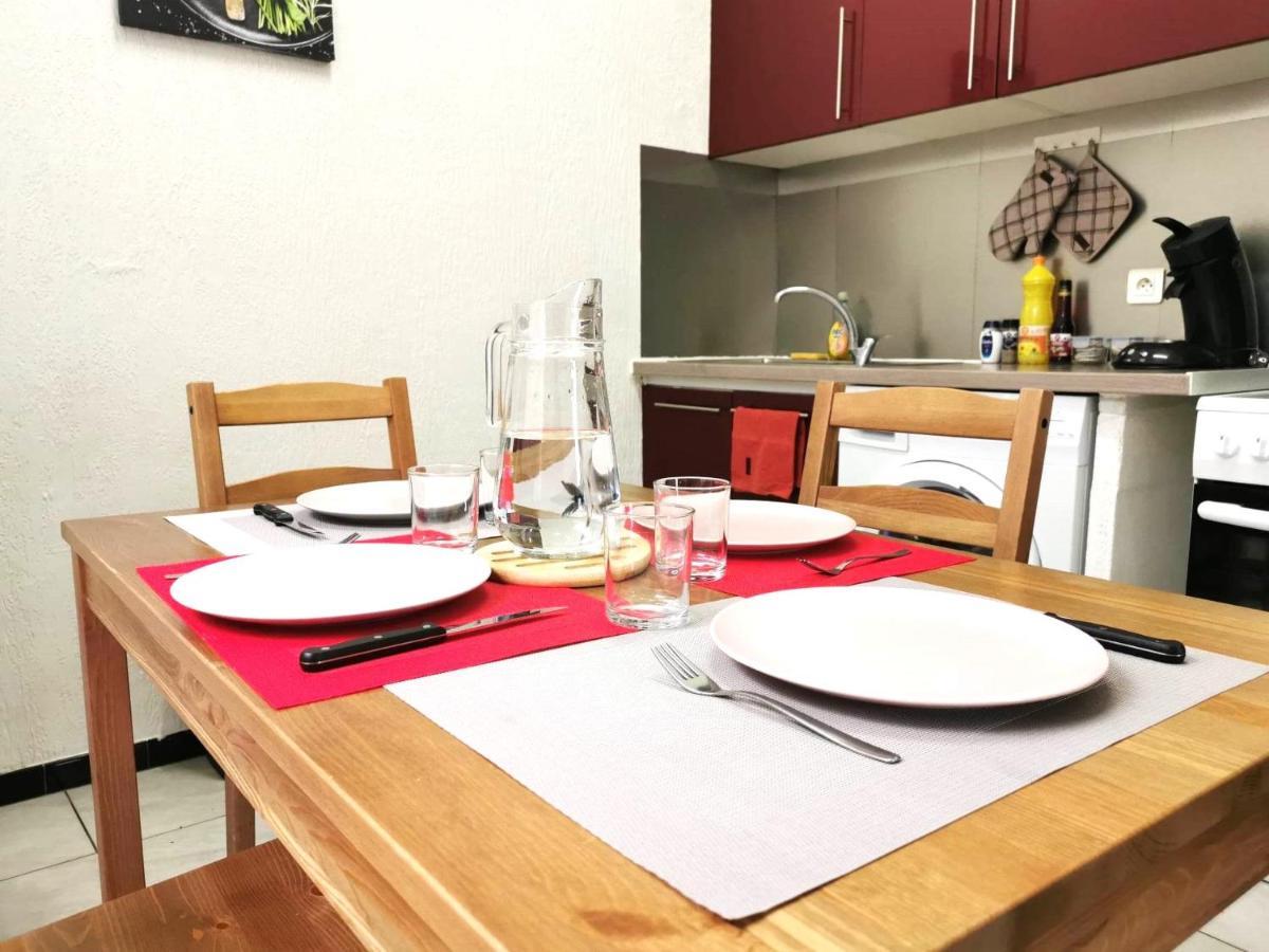 L'Hypercentre - Clim - Terrasse - Wifi Apartment Мирамас Екстериор снимка